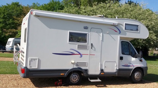 Aluguer de Autocaravana capucino Fiat Challenger