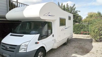 Camping-car Capucine Rimor Katarima 1 en location à Gardanne