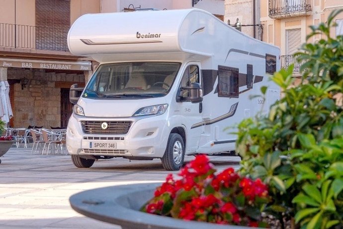 Vermietung von Alkoven Wohnmobil