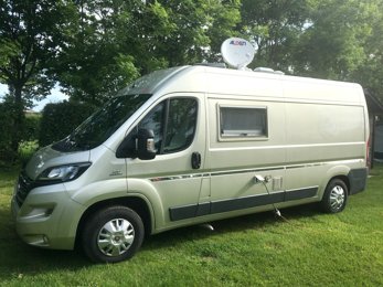 Kastenwagen CAMPEREVE MAGELLAN 643 zu vermieten in Barbechat