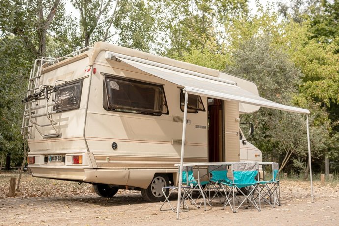 Vermietung von Alkoven Wohnmobil