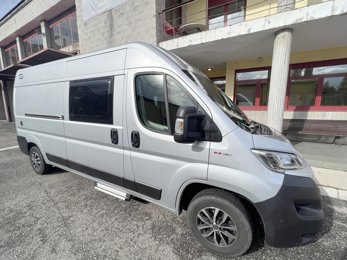 Camper gran volumen Carado 601 En alquiler en Cornellana