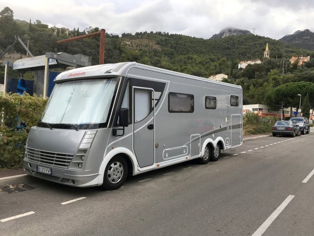 Vermietung von Vollintegriertes Wohnmobil