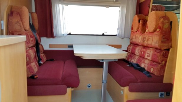 Aluguer de Autocaravana capucino Challenger Genesis 43