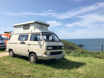 Campervan Volkswagen Transporter Te huur in Crawley