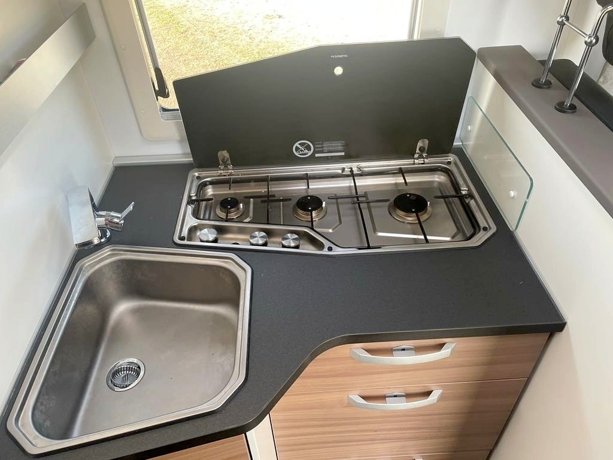 Rental Low profile RV