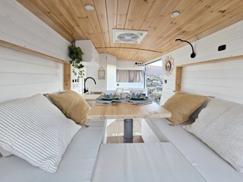 Camper gran volum Camper Track FORD TRANSIT en lloguer a Los Naranjeros