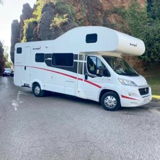 Alquiler de Autocaravanas y Furgonetas Camper Ourense Yescapa