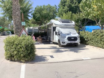 Teilintegriertes Wohnmobil Chausson Vip 788 Anniversary zu vermieten in Seranvillers-Forenville