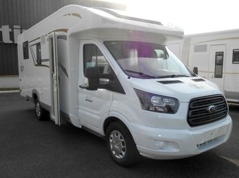 Autocaravana Perfilada Ford Ci 65Xt em aluguer em Chambost-Allières