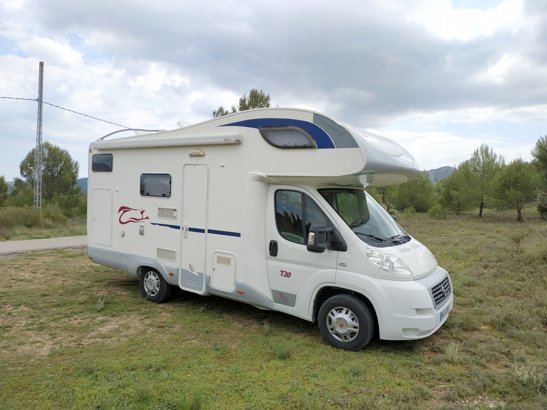 Alquiler Autocaravana Capuchina - Castelló De Rugat - Ducato Giottiline 2010 | Yescapa