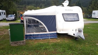 Location de Camping-Cars et Vans - Four