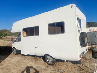 Alquiler de Autocaravanas y Furgonetas Camper Jerez Yescapa