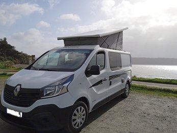 Van Font Vendôme Autocamp Xl en location à Saint-Urbain