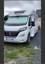 Camping-car Profilé Pilote P746GJ  en location à Espoey