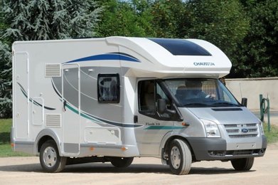 Camping-car Profilé Chausson ford transit en location à Bragassargues