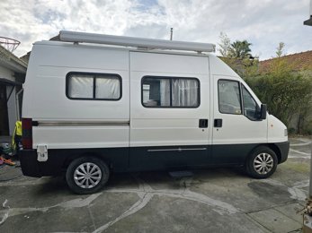 Van Catiana 14 en location à Vagos