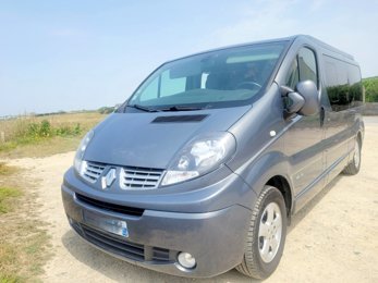 Campingbus Renault Trafic 2,0 l 115 dCi zu vermieten in Plovan