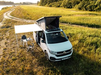 Fourgon aménagé Volkswagen T6.1 California Coast Edition en location à Wrocław
