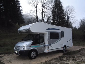 Alkoof camper Chausson Flash 03 Te huur in Corrençon-En-Vercors