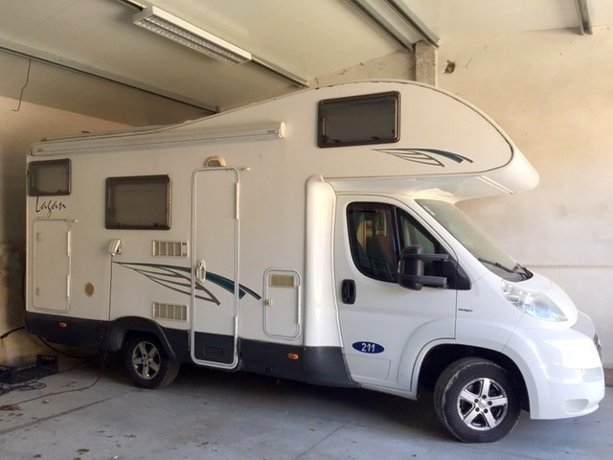 Vermietung von Alkoven Wohnmobil