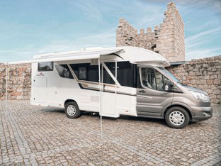 Camping-car Profilé Roller Team Nobel art en location à Castelo Branco