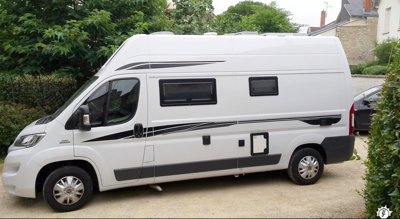 Camper gran volumen Font Vendôme Terra Van En alquiler en Niort