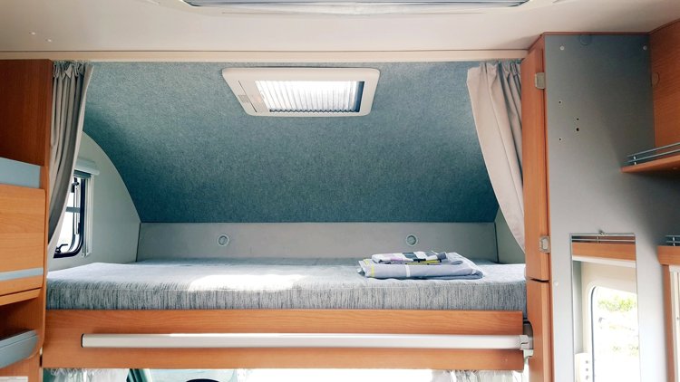 Vermietung von Alkoven Wohnmobil