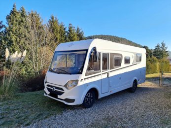 Camping-car Intégral Carado 339 EMOTION en location à Obernai